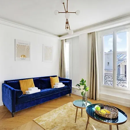 Chic And Cozy In The Heart Of Appartement *